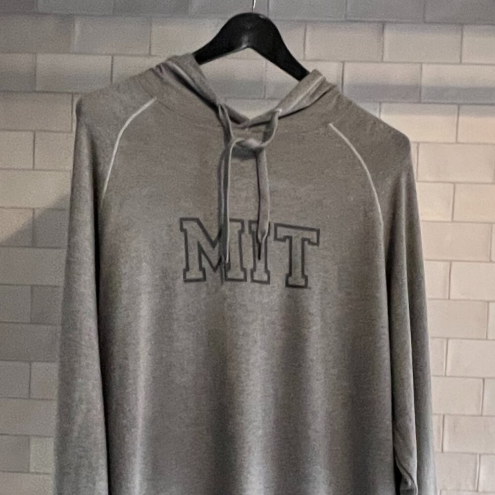 MIT College Logo Performance Hoodie - Long-Sleeve - Mens XL